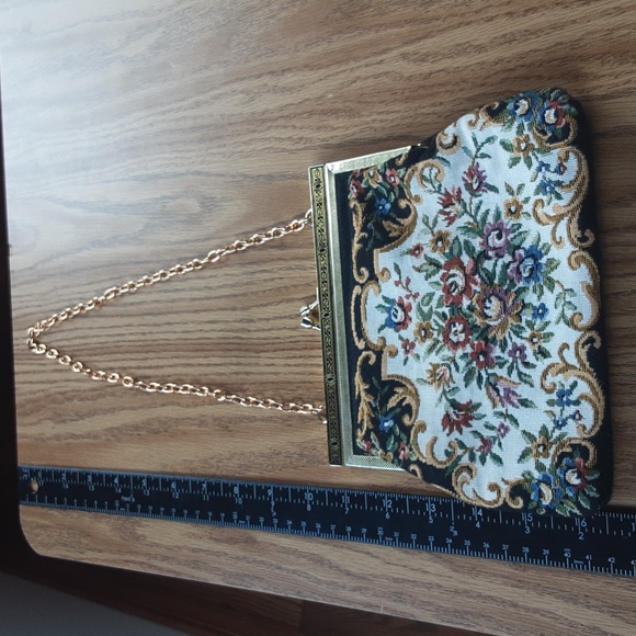 COPY - Tapestry purse - Picture 9 of 12